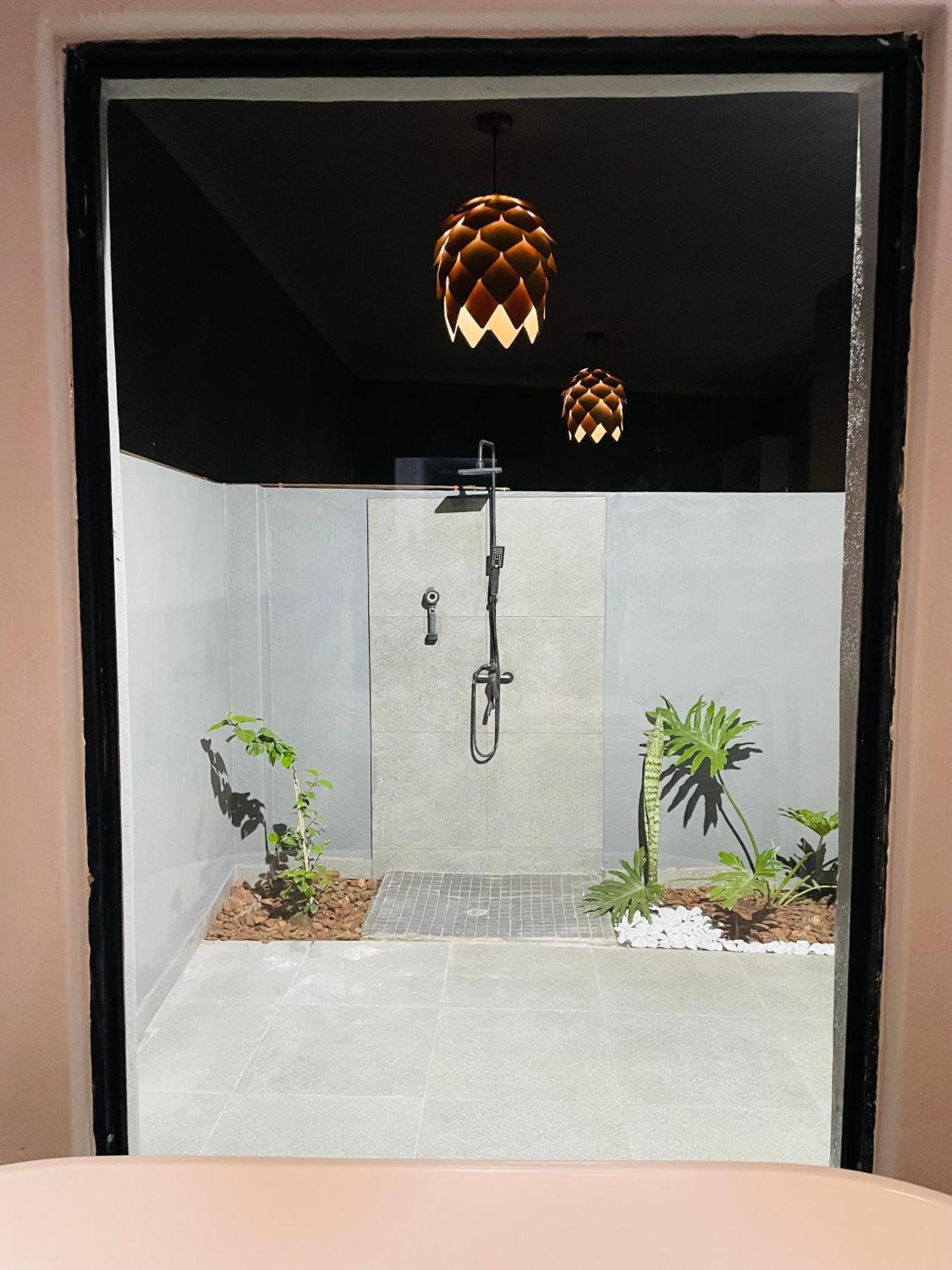 Tranquil Unit * Phalaborwa